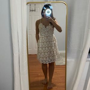 Women's Sleeveless Lace Dress